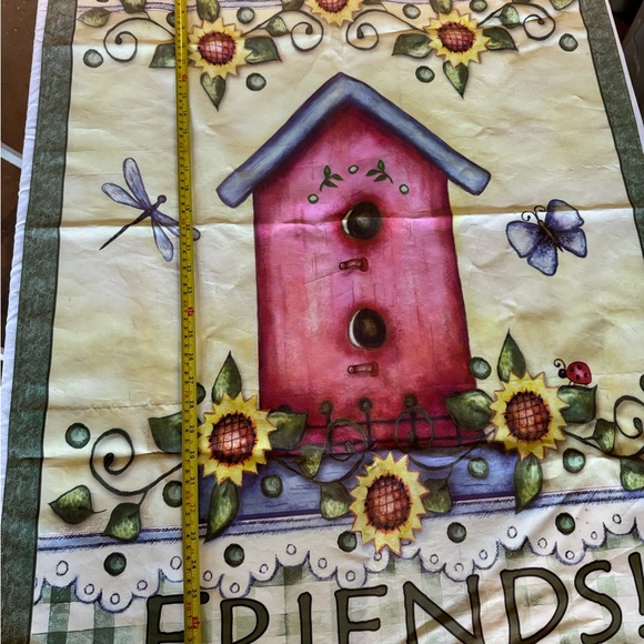 5 Seasonal Outdoor Flags - 2 Large + 3 Garden Size - Picture 3 of 11